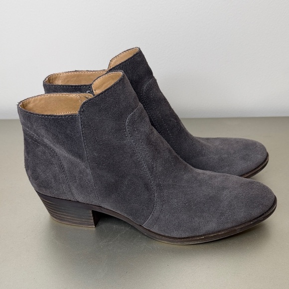 Lucky Brand Grey Western Boho Suede Ankle Booties Size 8.5M - Picture 4 of 13